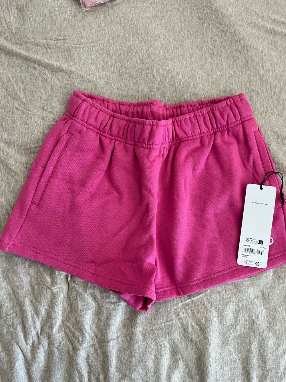 ALO Yoga Women's Hot Pink Elastic Waist Athletic Shorts